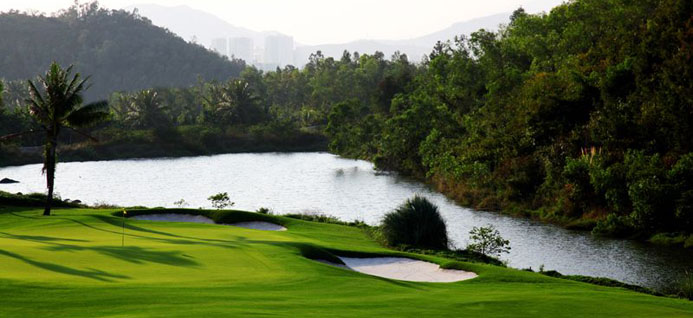 龙泉谷高尔夫球会 Dragon Valley Golf Course - 中国海南三亚景点